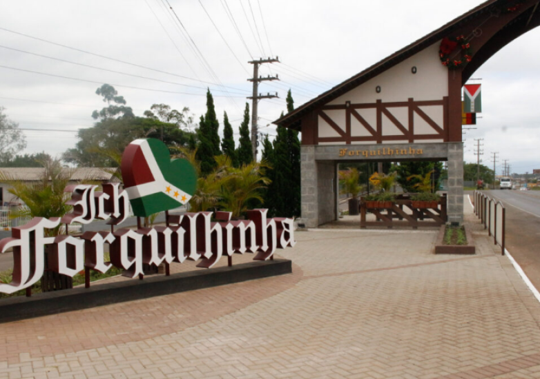 ANUNCIE PAINEL RODOVIÁRIO EM FORQUILHINHA